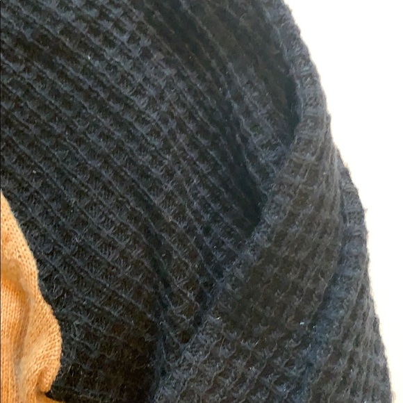 Madewell Sweater with Waffle Sleeve Detailing - Picture 4 of 6